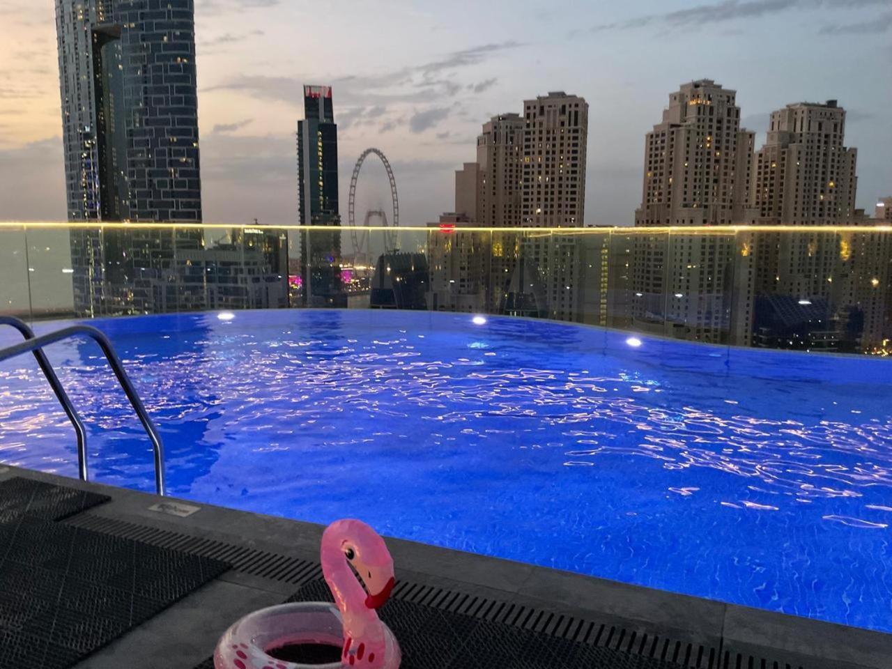 Superior Marina With Fascinating Marina And Eye Views Apartment *